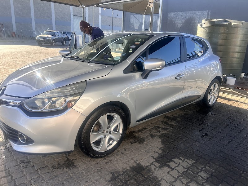 Rta Express Car Wash - Photo 3